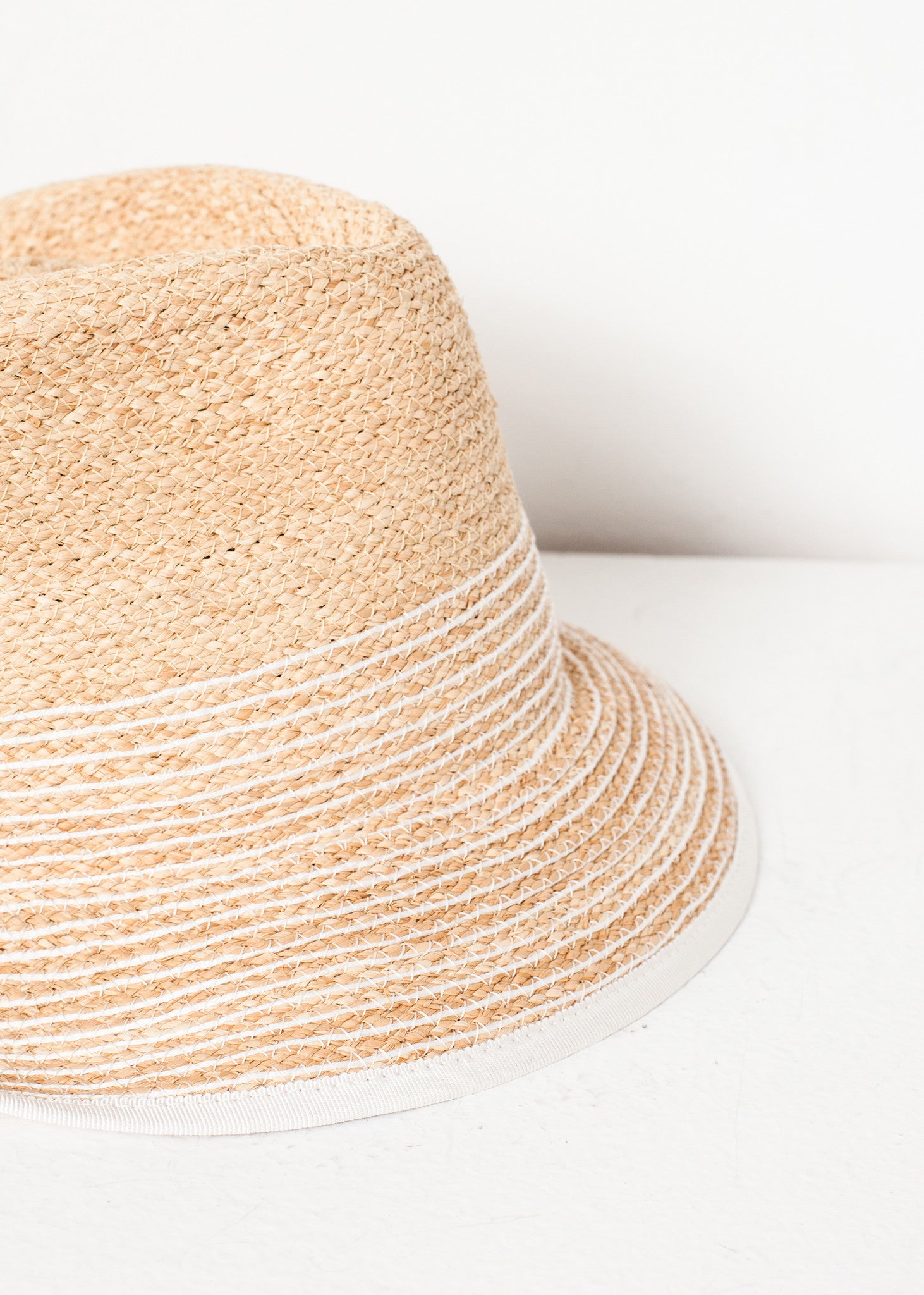 Washboard Hat in Straw/White